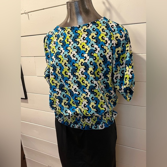 💙❣️MICHAEL Michael Kors – Floral Smocked Hem Top – Size S - Picture 7 of 12